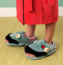 Zombie Slippers Finally Put The Undead To Good Use Zombie Slippers Finally Put The Undead To Good Use