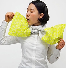 Origami Art Fashion: Innovative Inflatable Foldable Origami Scarf Origami Art Fashion: Innovative Inflatable Foldable Origami Scarf