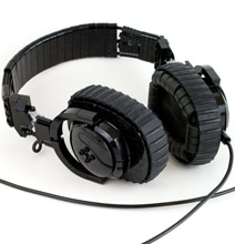 Amazing LEGO Headphones Look Great But Don’t Make A Sound