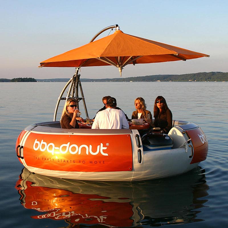 bbq-boat-donut-concept