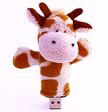 FlashPals: Data Storage Turned Into Cuddly Plush Companions