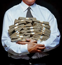 Richest People In America & How They Got Rich [Infographic]