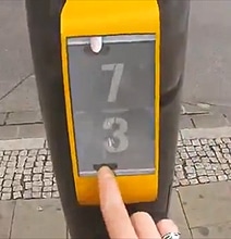 Stoplight In Germany Now Offers Pong Gaming While Waiting Stoplight In Germany Now Offers Pong Gaming While Waiting