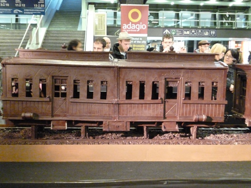 chocolate-train-sets-world-record