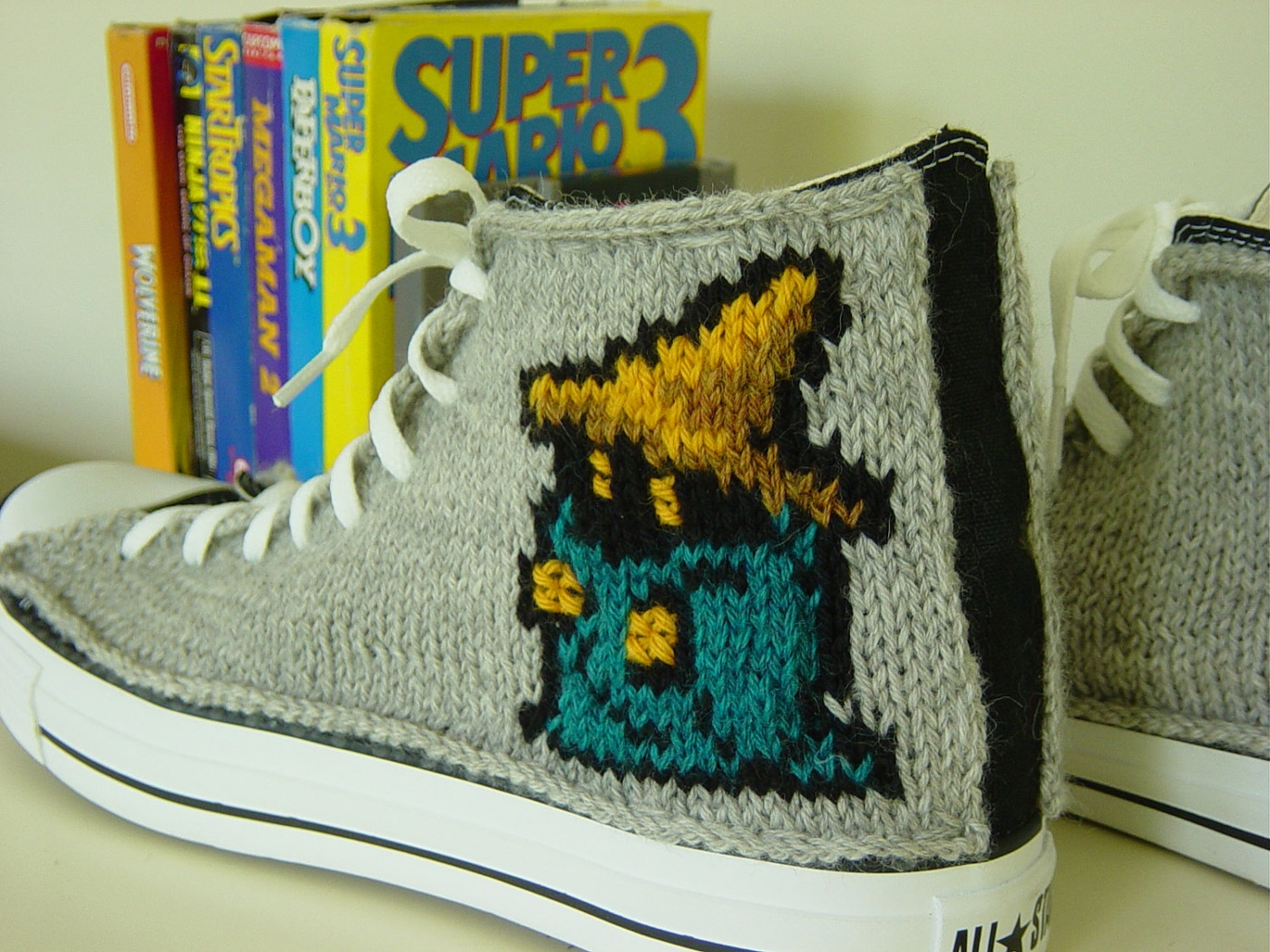 knitted-gamer-converse-sneaker-design