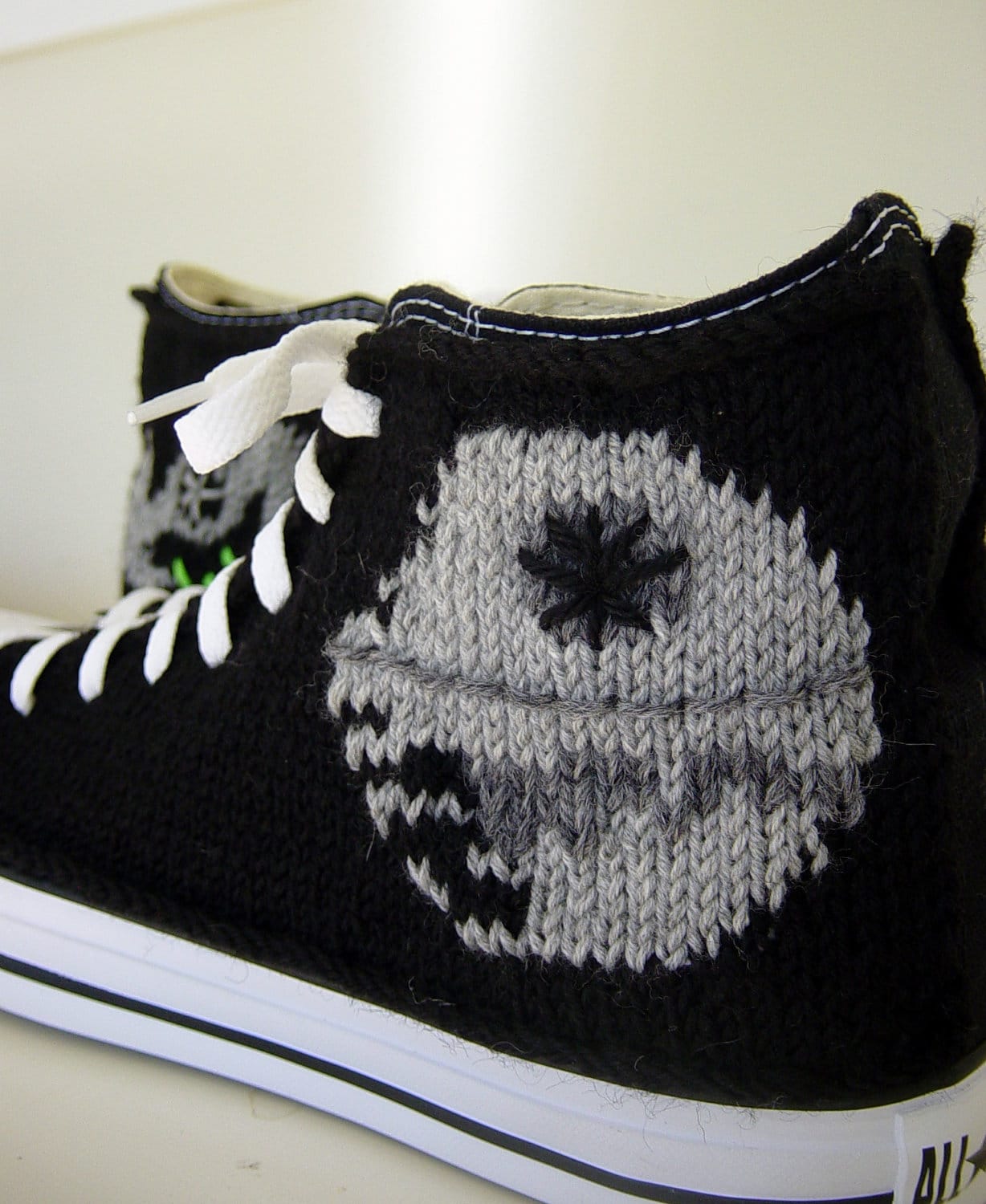 knitted-gamer-converse-sneaker-designs