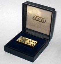 World’s Most Expensive LEGO Solid Gold Brick Now Up For Grabs World’s Most Expensive LEGO Solid Gold Brick Now Up For Grabs