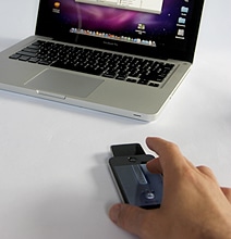 iPhone Add-On Turns Your iPhone Into A Mouse & Gesture Device iPhone Add-On Turns Your iPhone Into A Mouse & Gesture Device