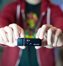 iPhone Shutter Remote Wirelessly Takes Photos Up To 30 Feet Away iPhone Shutter Remote Wirelessly Takes Photos Up To 30 Feet Away