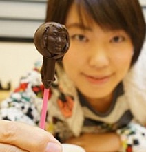 3D Printed Edible Chocolate Version Of Your Own Face 3D Printed Edible Chocolate Version Of Your Own Face