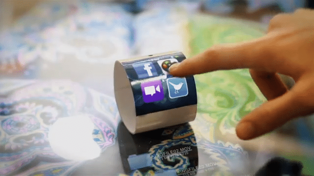 apple-iwatch-first-look