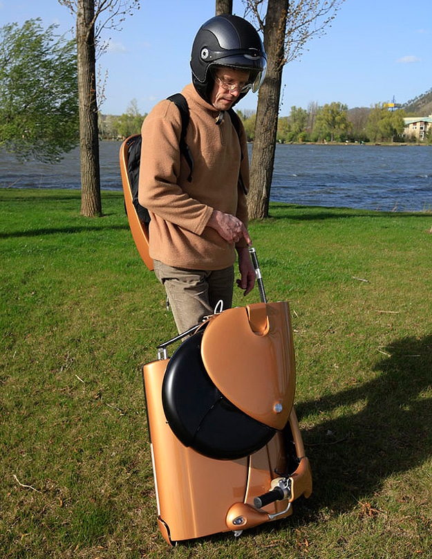 moveo-foldable-electric-scooter-design