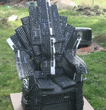 Throne Of Nerds: Game Of Thrones Tribute Made From Computer Keyboards Throne Of Nerds: Game Of Thrones Tribute Made From Computer Keyboards