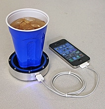 Power Charger Fuels Your Smartphone Using Just A Hot Or Cold Source Power Charger Fuels Your Smartphone Using Just A Hot Or Cold Source