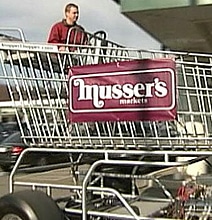 Gigantic Shopping Cart Mod With A 350hp Chevy Engine Is A Sweet Ride