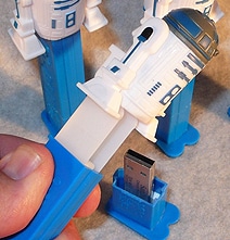 Star Wars Flash Drives Built Into Functional Pez Dispensers