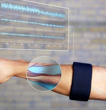 3D Gesture Control Armband Enables Effortless Computer Interaction