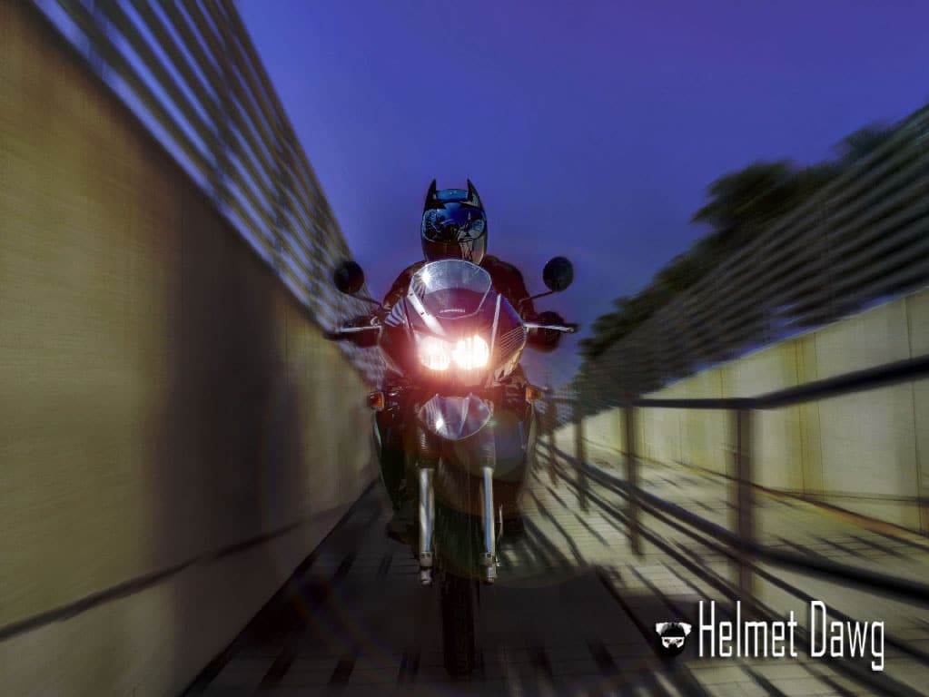 batman-custom-motorcycle-helmet