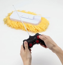 Remote Controlled Floor Mop Makes Even Gamers Feel Compelled To Clean