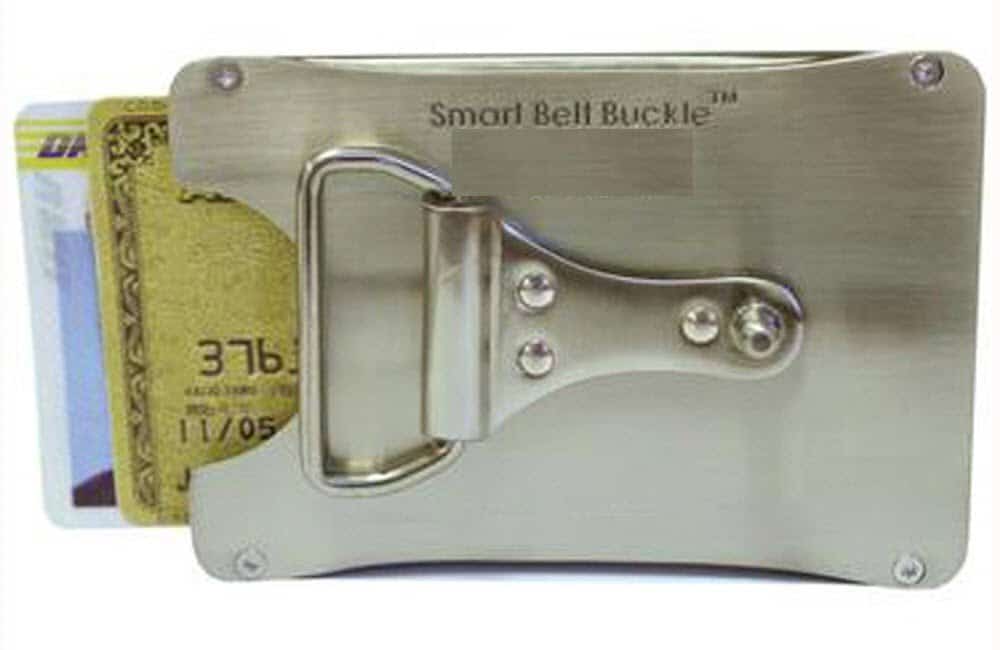 smart-belt-buckle-storage