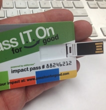 USB Wipe Card Helps To Recycle & Pass Your Computer Forward