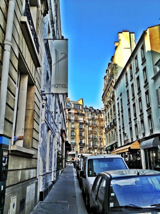 Street-Facade-of-Hotel
