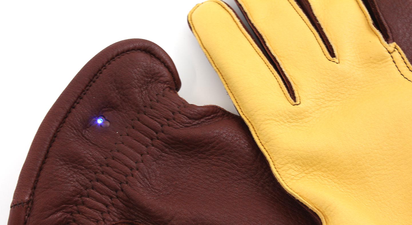 inspector-gadget-phone-glove