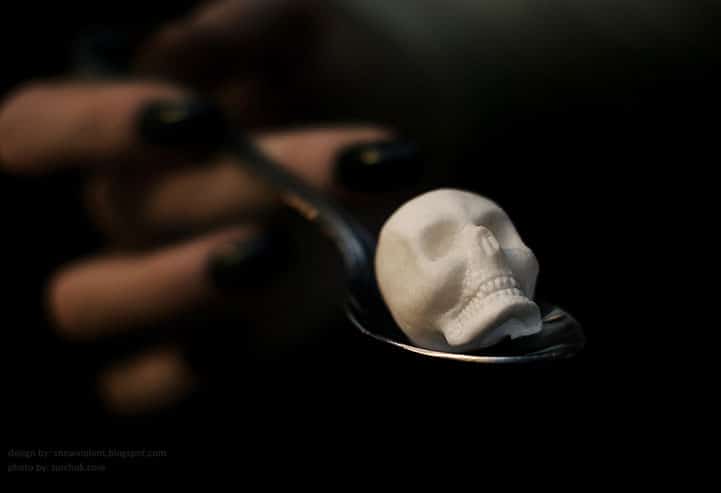 skull-bones-carved-sugar-cube
