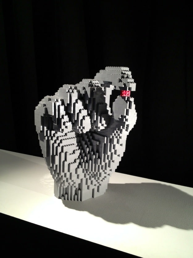 Nathan-Sawaya-LEGO-Art