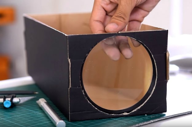 DIY Smartphone Projector Shoebox