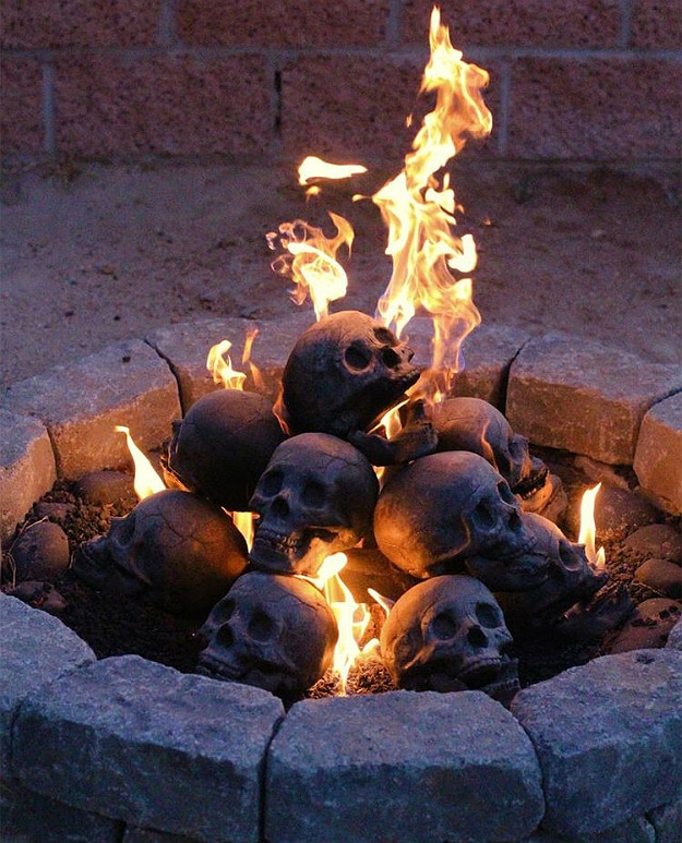 Myard Human Gas Fireplace Skull Logs