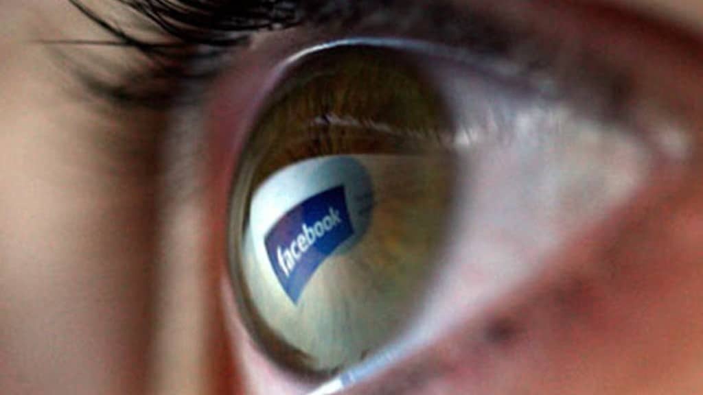 Technology Facebook Filter Violent Videos Header