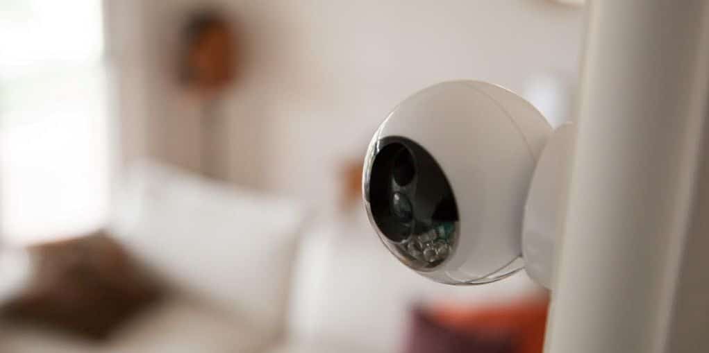 Choosing Home Security Camera Header Image