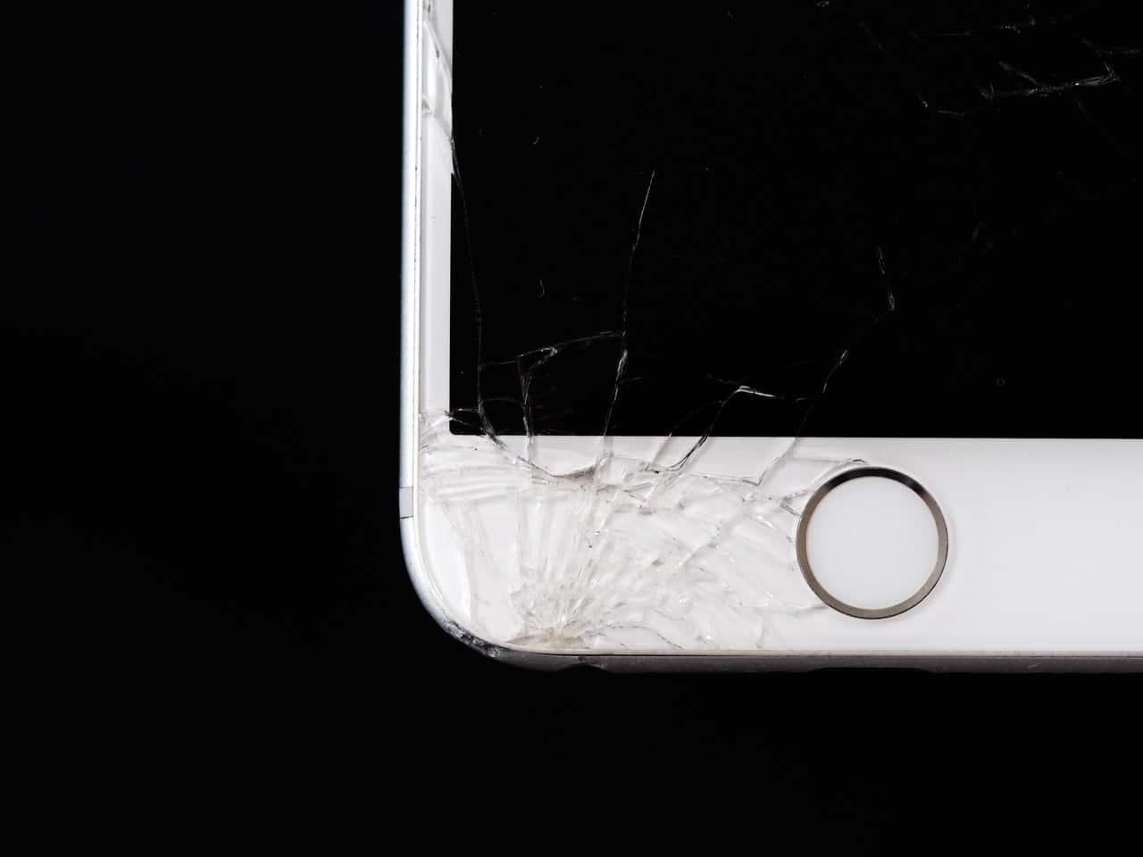 Unfixable iPhone Damage Article Image