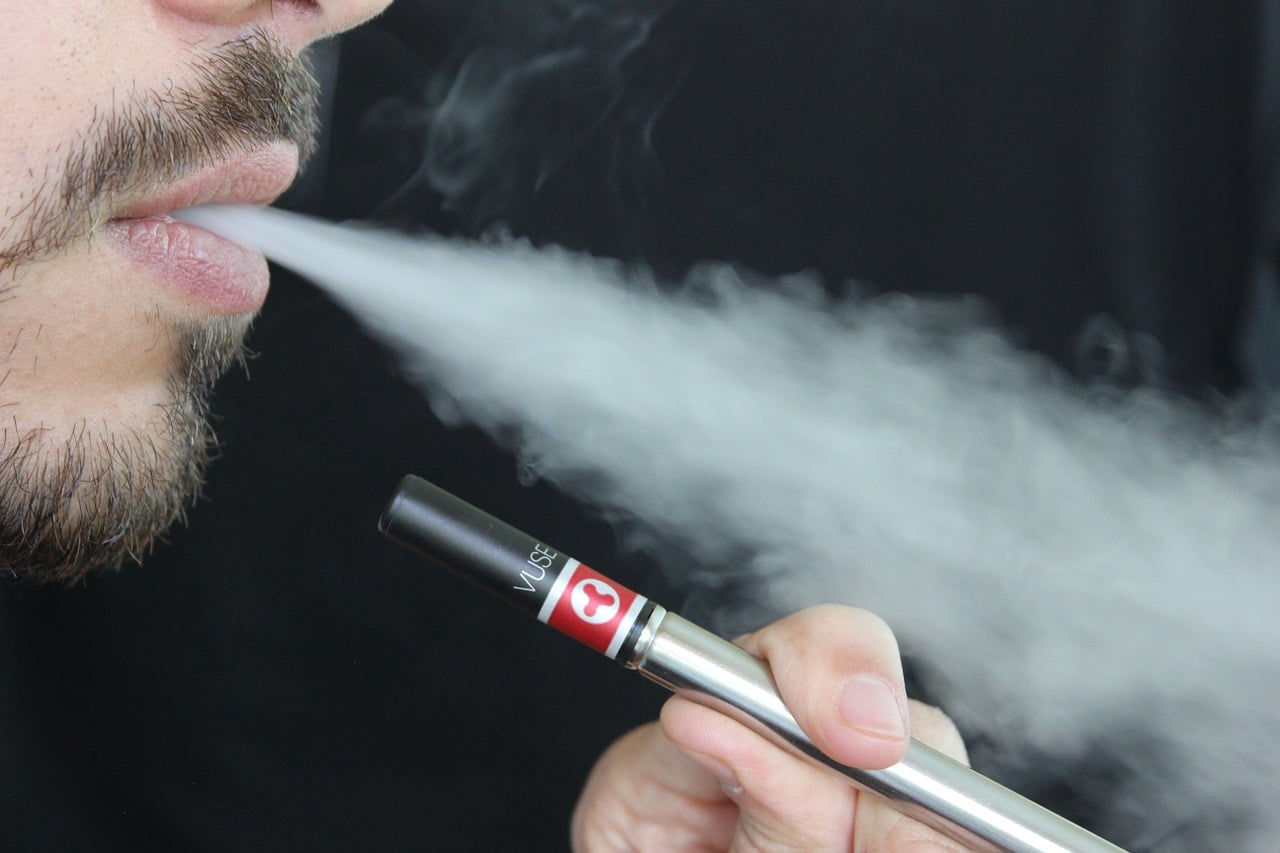 Natural Flavored Vaping Article Image
