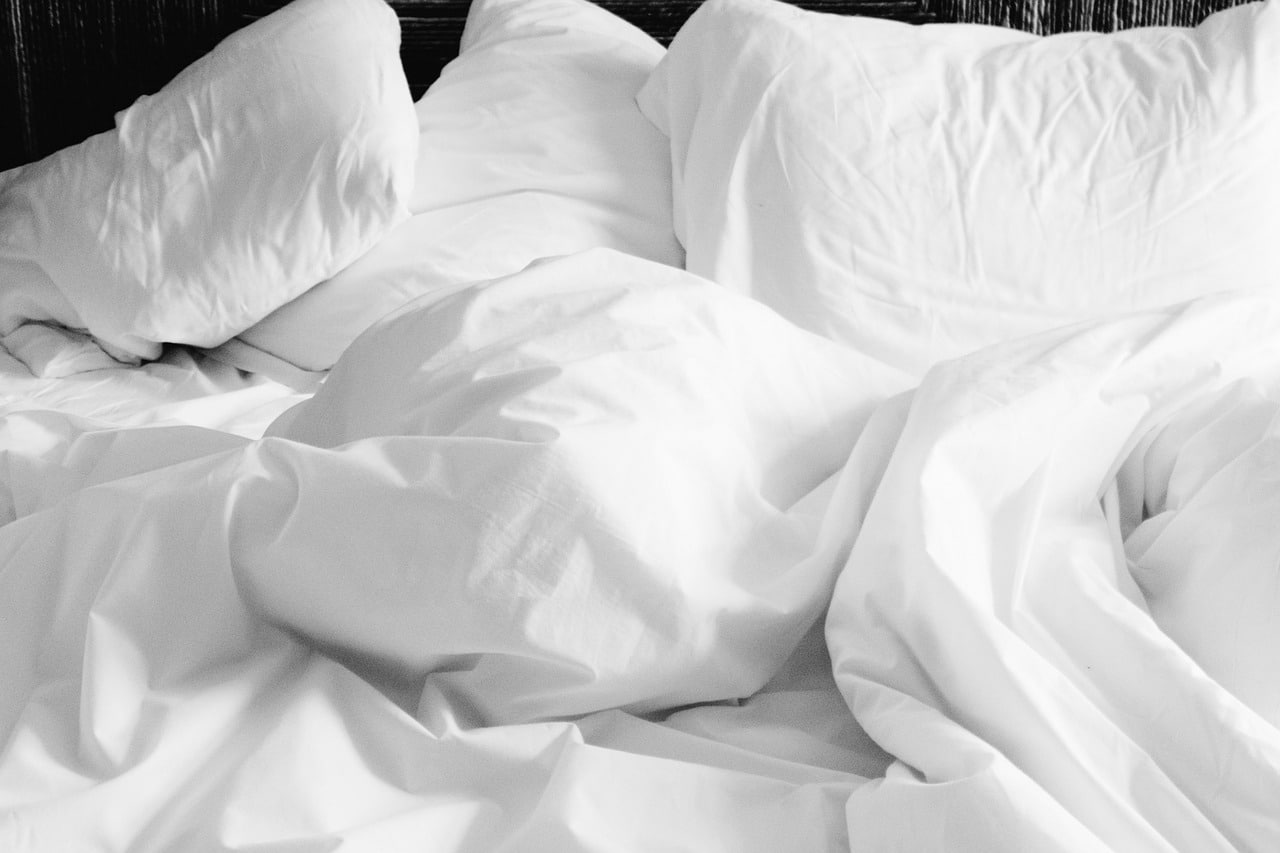 10 Tips Improve Sleep Article Image