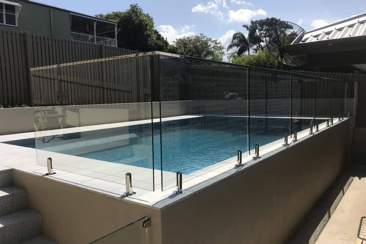 Glass Pool Fencing Article Image 1