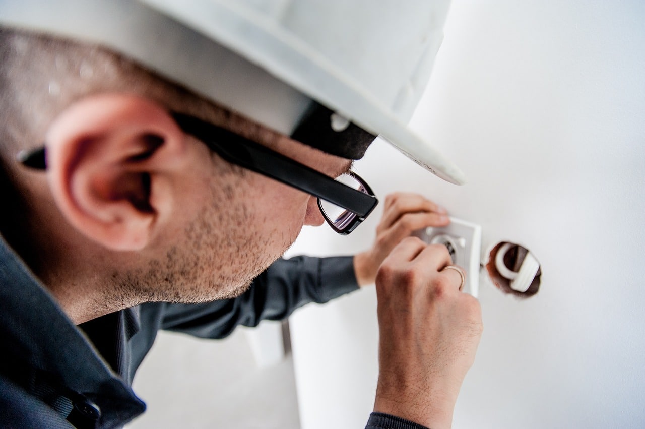 Electrician Work Guide Header Image