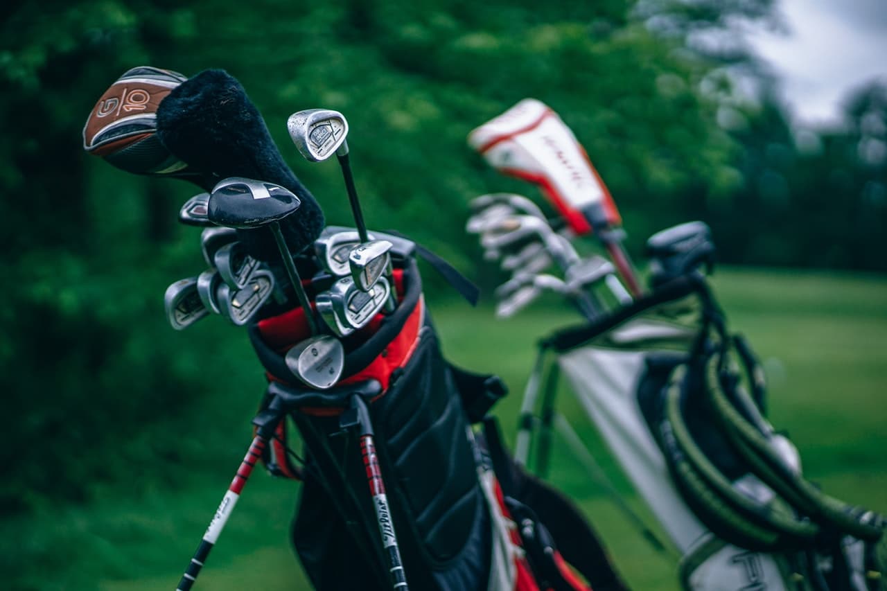 Golf Club Senior Guide Header Image