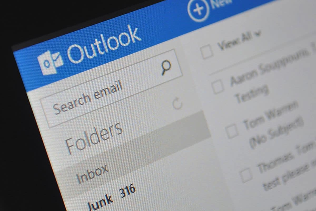 Outlook Email Migration Header Image