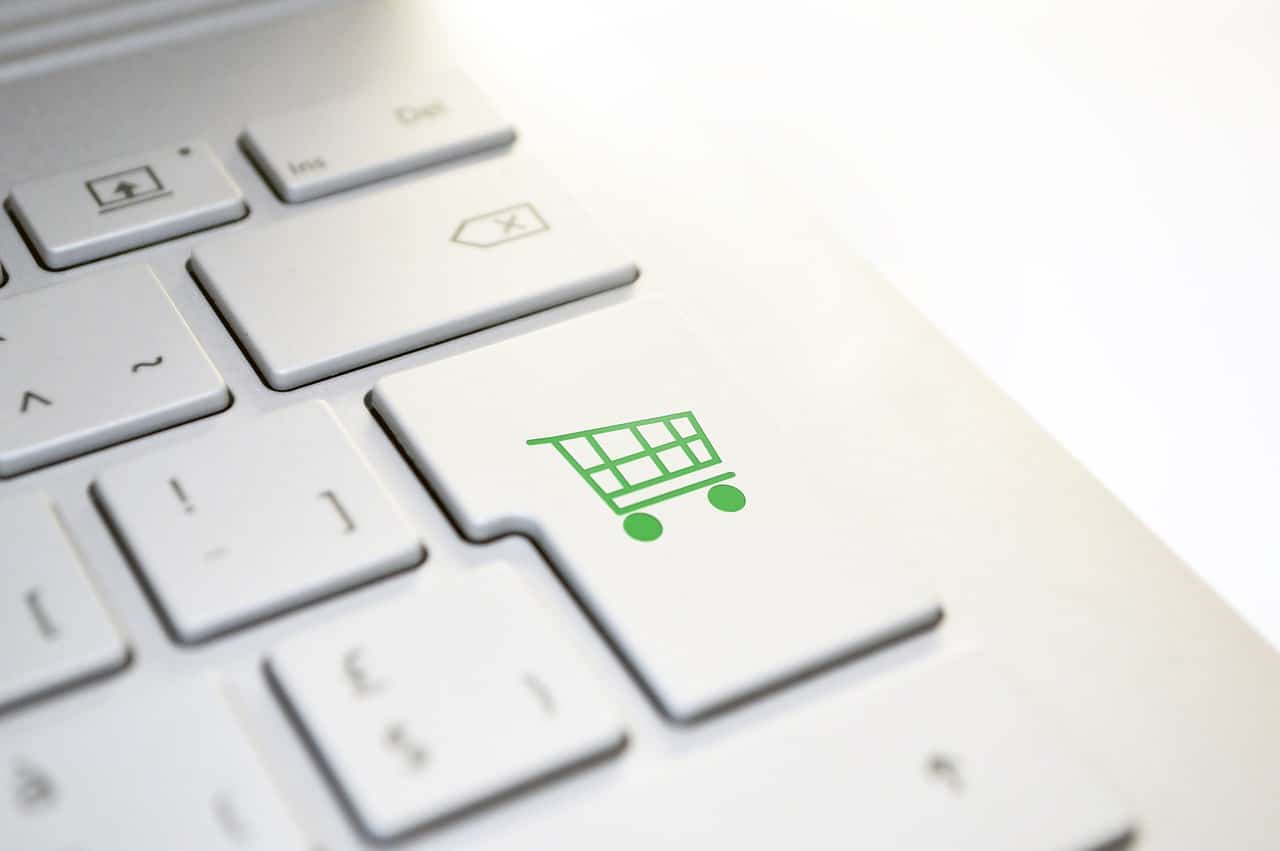 5 E-Commerce Tools Sales Header Image