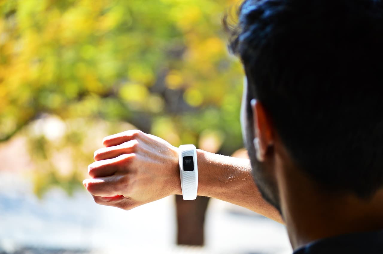 Wearable Fitness Trackers Trends Article Image