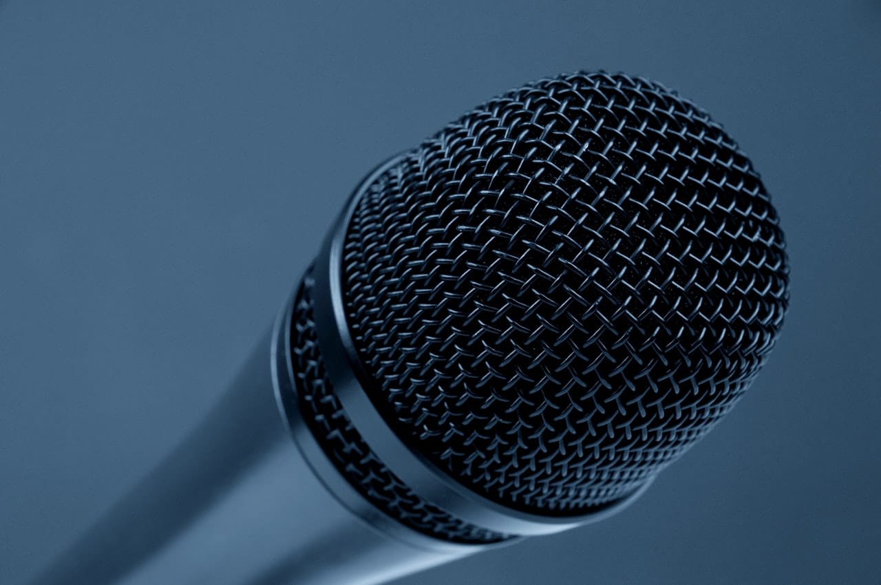 Wireless Microphone Tips Header Image