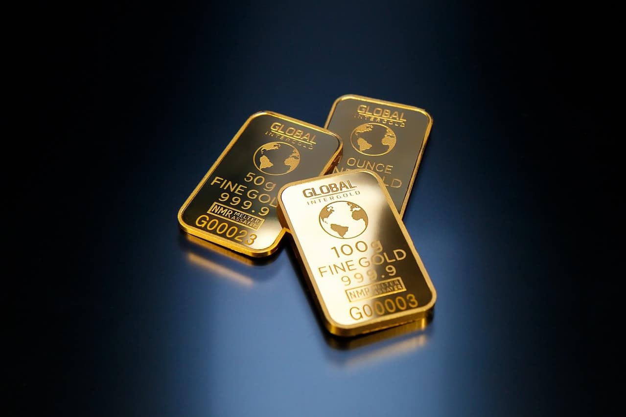 Top 4 Tips Trading Gold Header Image