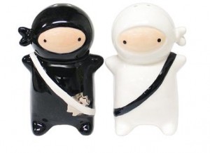 ninja-salt-pepper-shaker