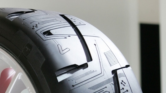 Kumho Tire Etching - 2