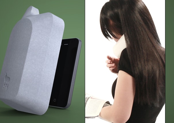 ArkHippo Viewed From The Back