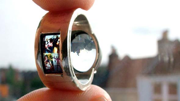 Image Projecting Engagement Ring By Luke Jerram