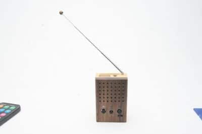 Motz Tiny Wooden Power Speaker
