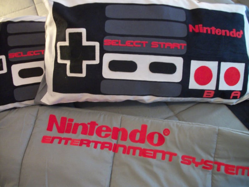 NES-Retro-Geek-Bed-Sheets